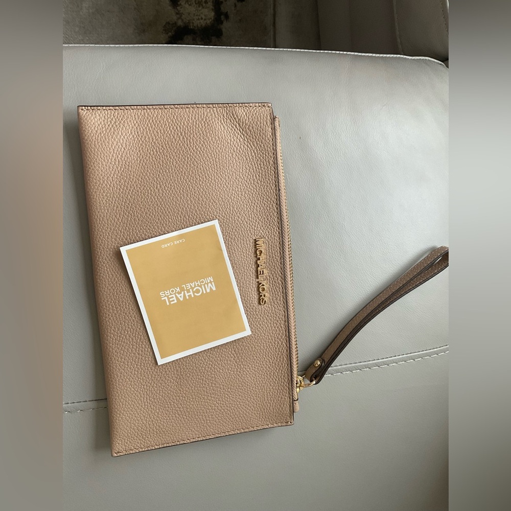 Michael Kors Tan Wristlet
